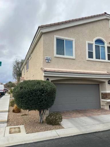 Main picture of 10147 Aspen Rose St