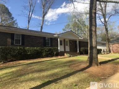 Main picture of 126 Rusk St