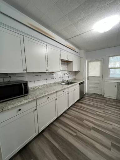 Main picture of 1632 9th Ave
