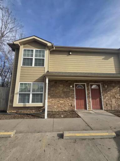 Main picture of 817 Cleary Ave
