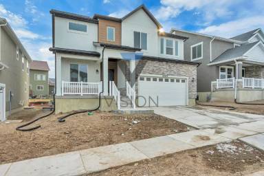 Main picture of Mountain Ridge Townhomes
