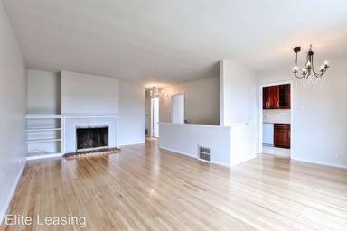 Main picture of 76 Los Palmos Dr