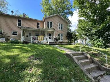 Main picture of 602 Indiana Ave