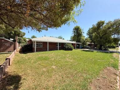 Main picture of 1514 W Rovey Ave