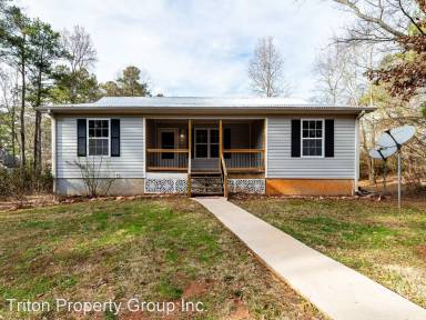 Main picture of 1074 Little Vine Church Rd