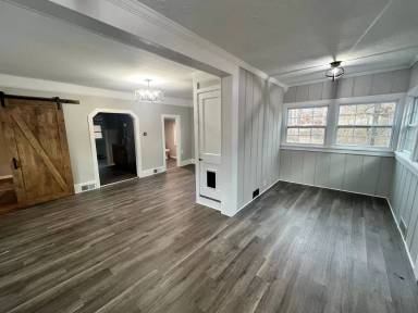 Main picture of 53 Lake Dr