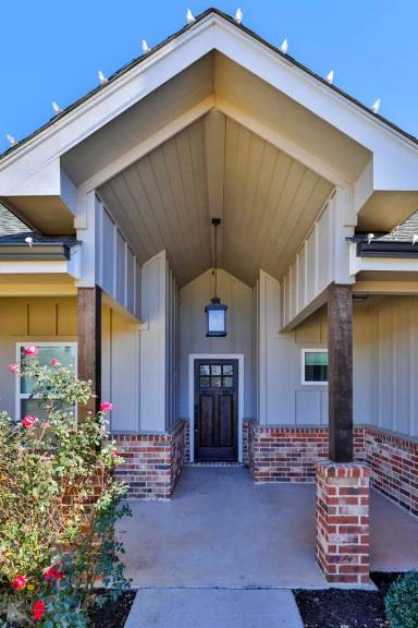 Main picture of 6525 Red Yucca Rd