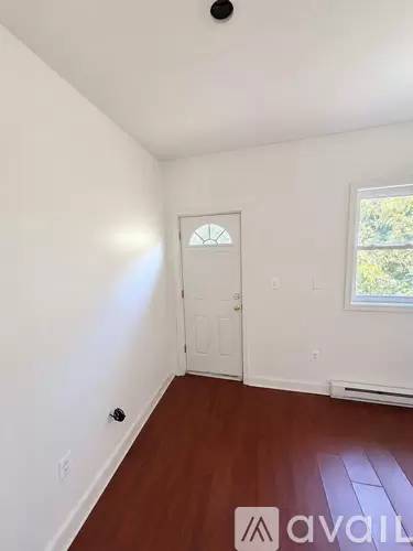 Main picture of 5459 Delancey St