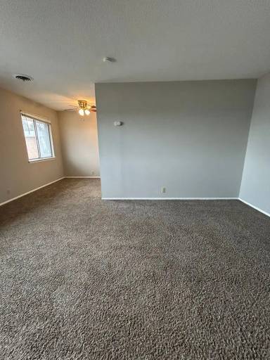 Main picture of 4619 N 56th St