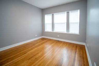 Main picture of 5310 S Harper Ave