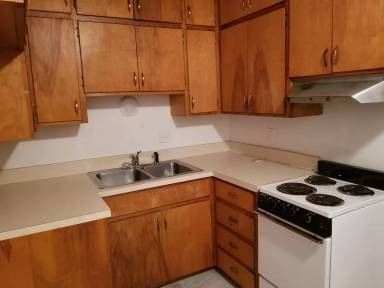 Main picture of 2217 Muscatine Ave