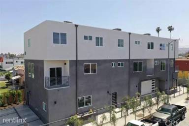 Main picture of 2652 Hauser Blvd