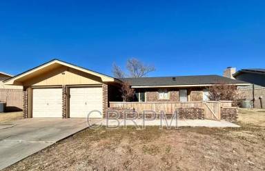 Main picture of 5712 2nd Pl