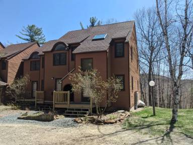 Main picture of 69 Richardson Trl