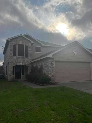 Main picture of 19418 Sandy Woods Dr