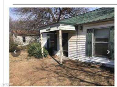 Main picture of 1203 E Tarrant St