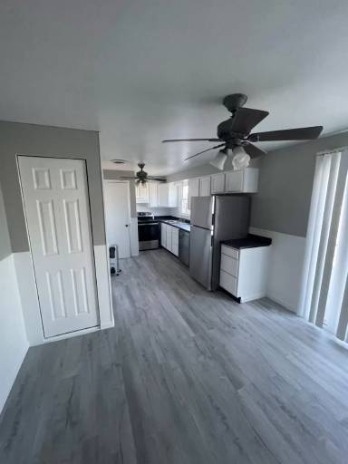 Main picture of 8112 W Butternut Rd