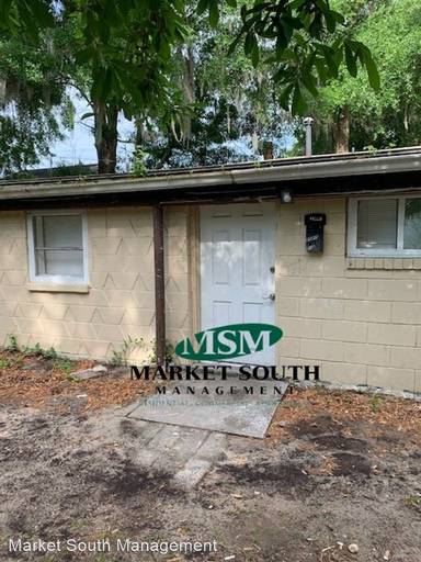 Main picture of 2027 1/2 E 36th St
