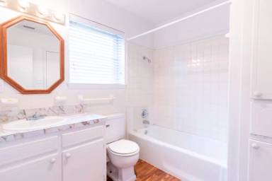 Main picture of 3503 Oriole Ln