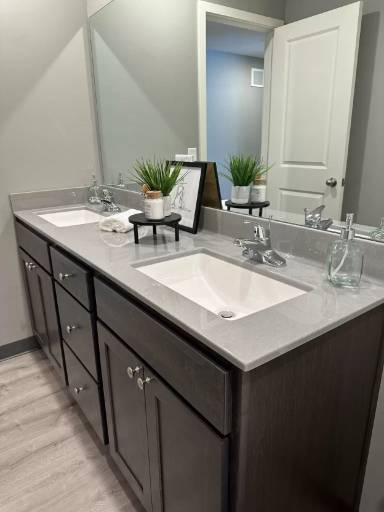 Main picture of 2310 W St