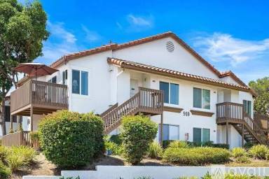 Main picture of 910 S Rancho Santa Fe Rd