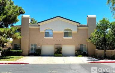 Main picture of 508 Fragrant Orchard St
