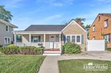 Main picture of 919 S Twyckenham Dr