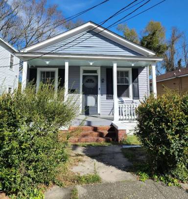 Main picture of 312 McRae St