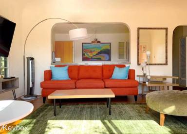 Main picture of 2326 Teviot St