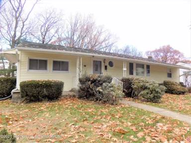 Main picture of 301 Seymour Ave