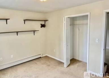 Main picture of 539 Hickory St