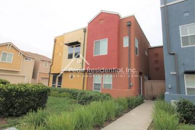 Main picture of 10868 Wraysbury Way
