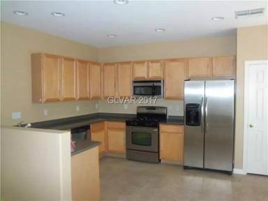 Main picture of 3761 Hollycroft Dr