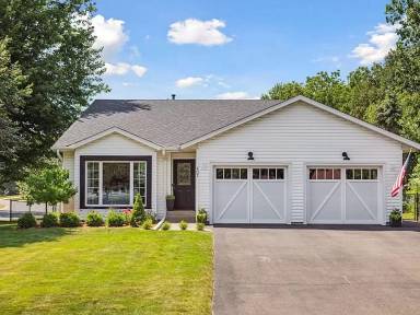Main picture of 407 Wedgewood Dr