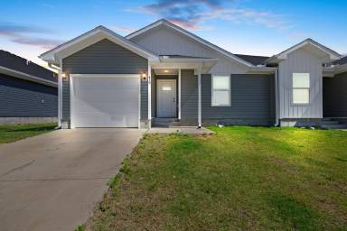 Main picture of 419 Alex Jordan Dr