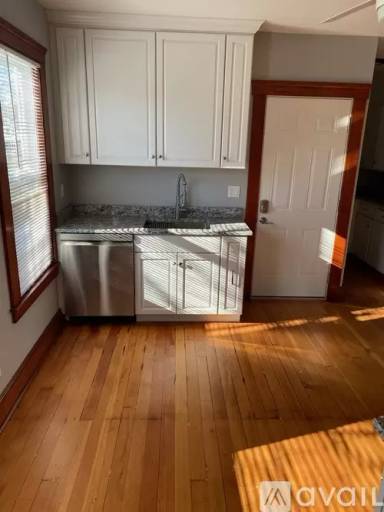 Main picture of 175 S Cherry St