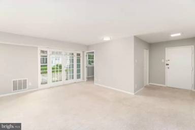 Main picture of 7096 Spring Garden Dr