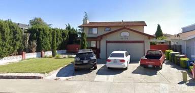Main picture of 32524 Regents Blvd