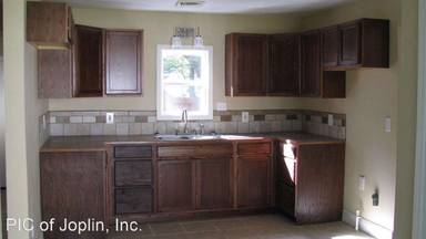 Main picture of 2510 E Windsor St