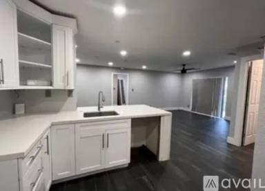 Main picture of 5900 W Sample Rd