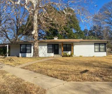 Main picture of 3601 E Brookview Dr