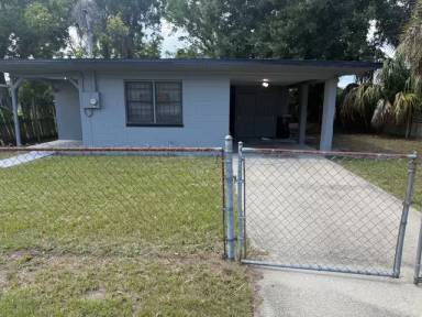 Main picture of 1625 E 28th St