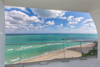 Main picture of Jade