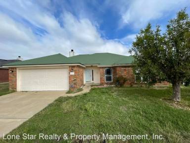 Main picture of 2201 Moonstone Dr