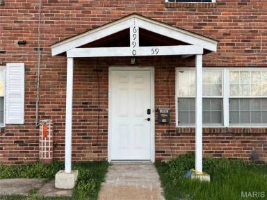 Main picture of 6990 Colonial Woods Dr