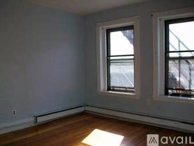 Main picture of 40 Anderson St