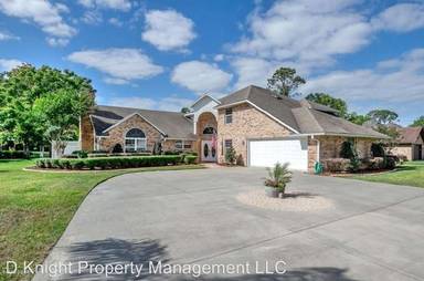 Main picture of 7 Lake Vista Way