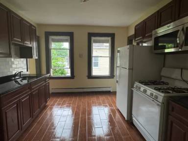 Main picture of 2434 E Main St