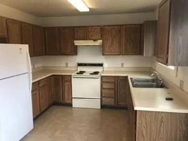 Main picture of 105 E Granite Ave