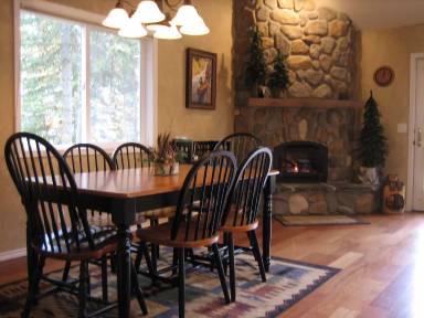 Main picture of 1750 E Lakeshore Dr